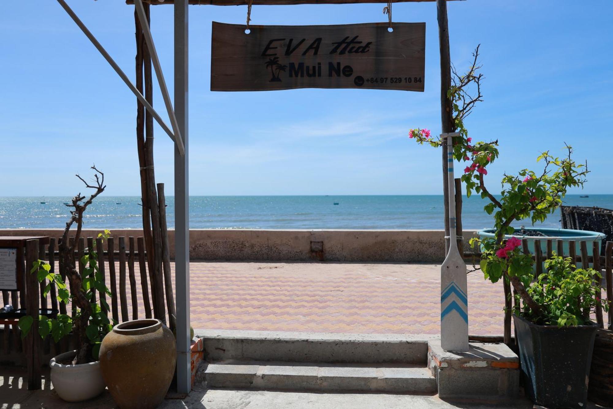 Eva Hut Mui Ne Beach Hostel Exterior foto